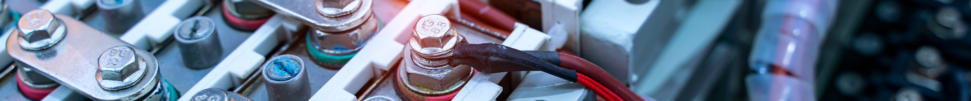 宮崎県都城市周辺のバッテリー交換専門店のリビルドバッテリー交換・新品バッテリー交換についてご紹介します。